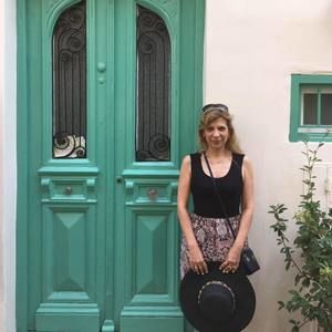 Meet your Posher, Rose